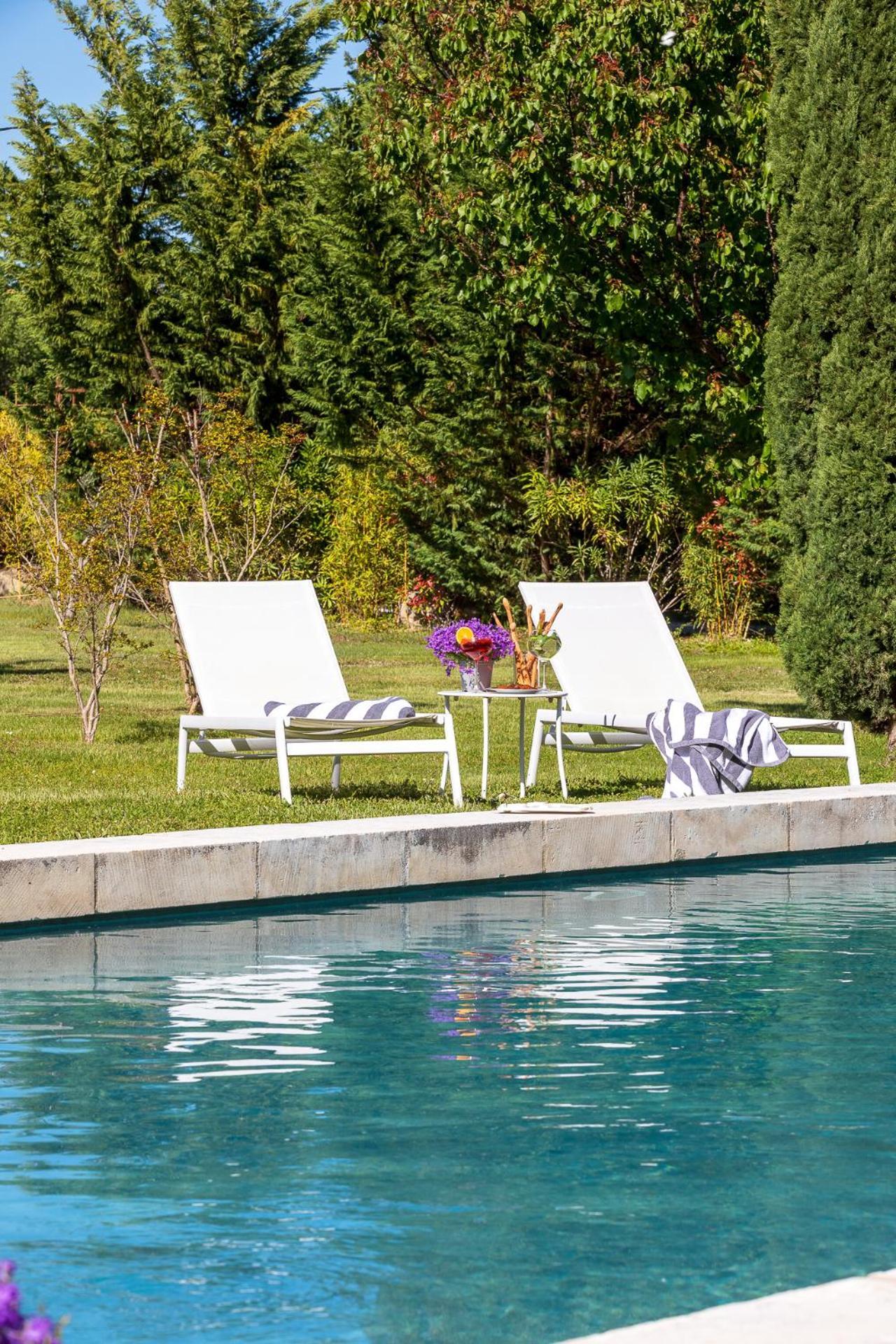 La Bastide De Damien, 5 Clefs Demeure D'Exception Et Table Remarquable Dans Le Guide Teritoria, Jacuzzi Privatif, Cuisine Etoilee Dominique Frerard Hotel Aix-en-Provence Exterior photo