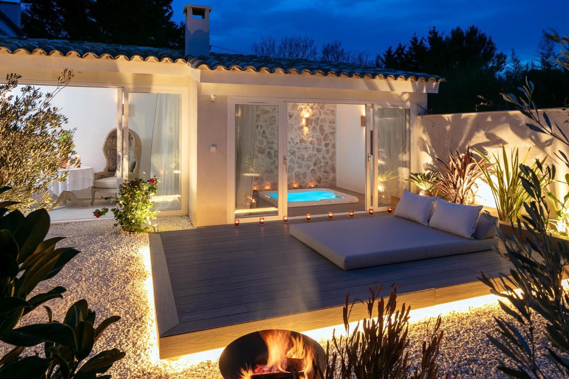 La Bastide De Damien, 5 Clefs Demeure D'Exception Et Table Remarquable Dans Le Guide Teritoria, Jacuzzi Privatif, Cuisine Etoilee Dominique Frerard Hotel Aix-en-Provence Exterior photo