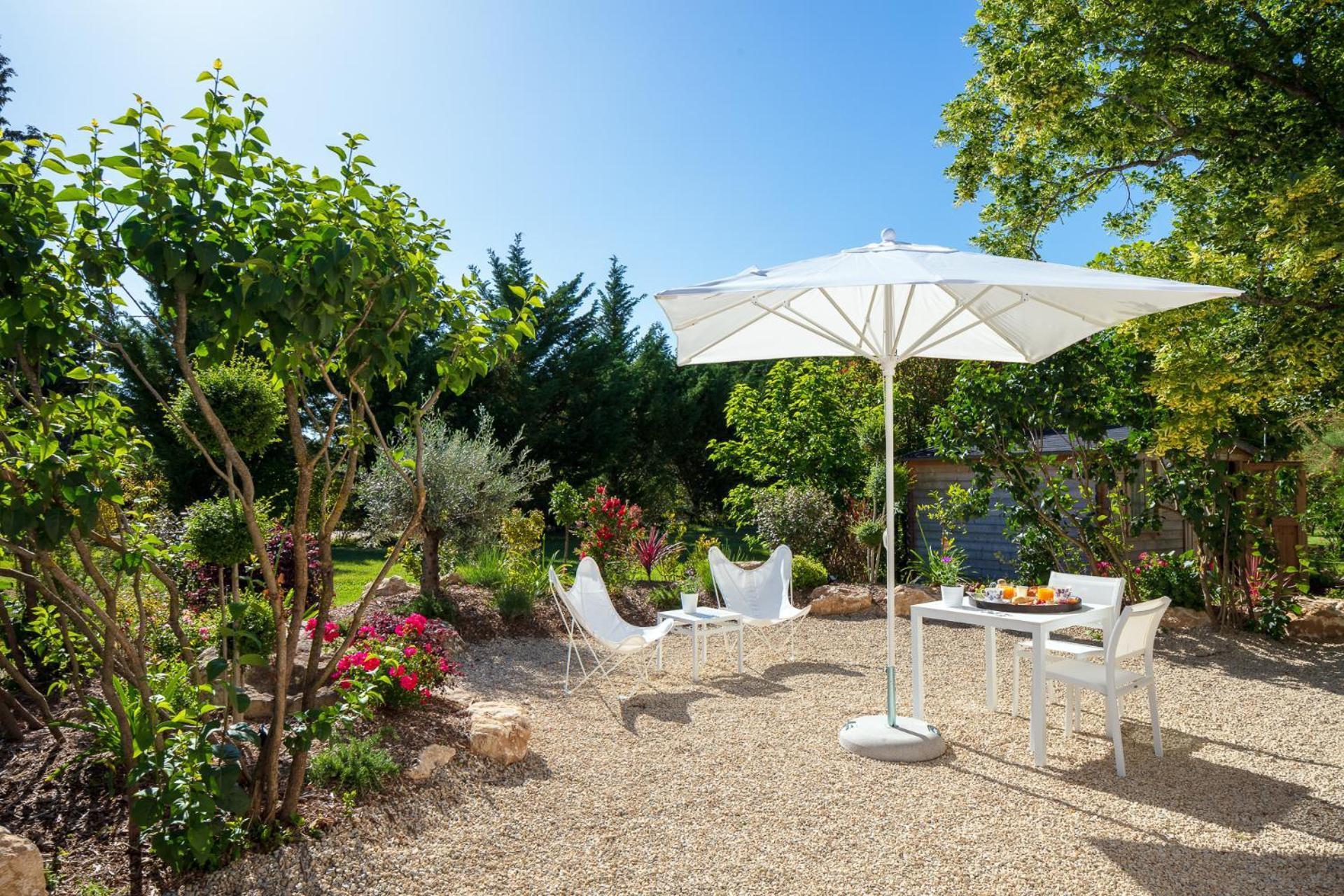 La Bastide De Damien, 5 Clefs Demeure D'Exception Et Table Remarquable Dans Le Guide Teritoria, Jacuzzi Privatif, Cuisine Etoilee Dominique Frerard Hotel Aix-en-Provence Exterior photo